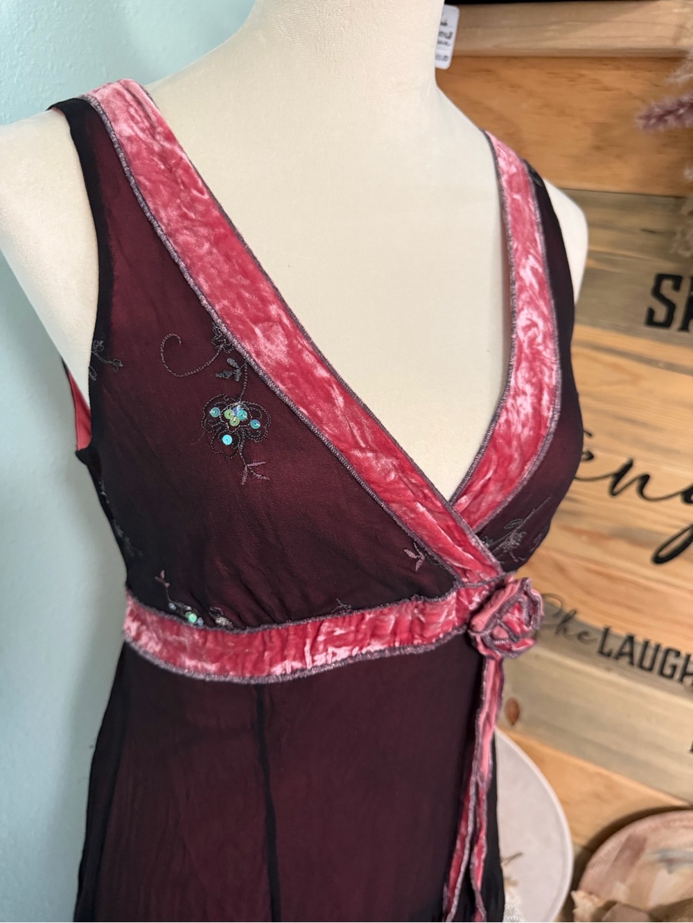 jonathan martin Sleeveless V-Neck Tiered Maxi Dress in Burgundy and Pink Trim - Picture 2 of 6